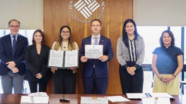 Convenio entre el IEEQ y la Universidad Anáhuac Querétaro 1 Convenio entre