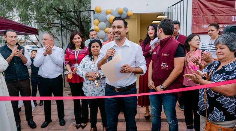 Inaugura Homero Barrera "La Casa de Todos" en el Distrito 2 2 Distrito 2