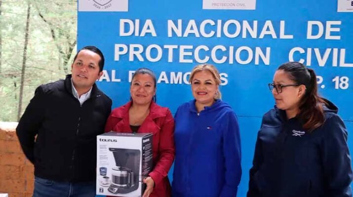 Reconocen labor de Protección Civil en Pinal de Amoles 1 Protección Civil en