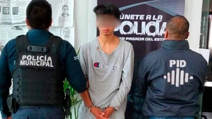 Aseguran a dos masculinos con orden de aprehensión vigente 1 aprehensión