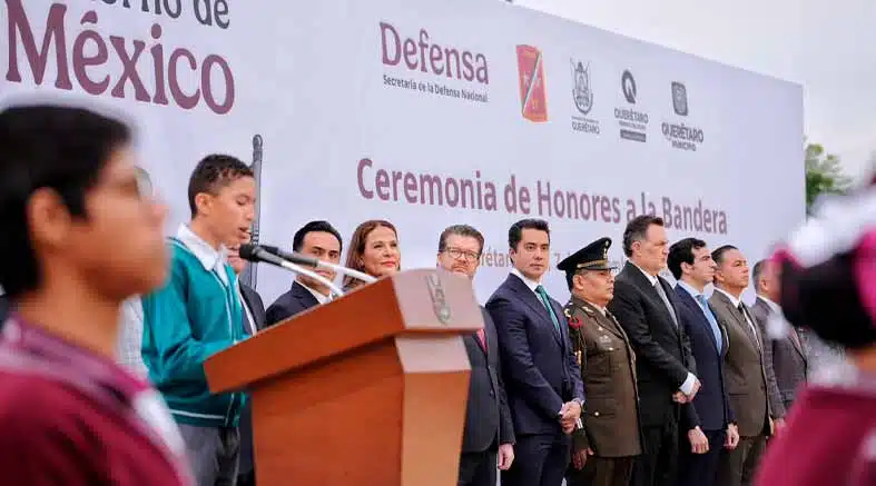 Felifer Macías refrenda respeto por los símbolos patrios 3 símbolos patrios