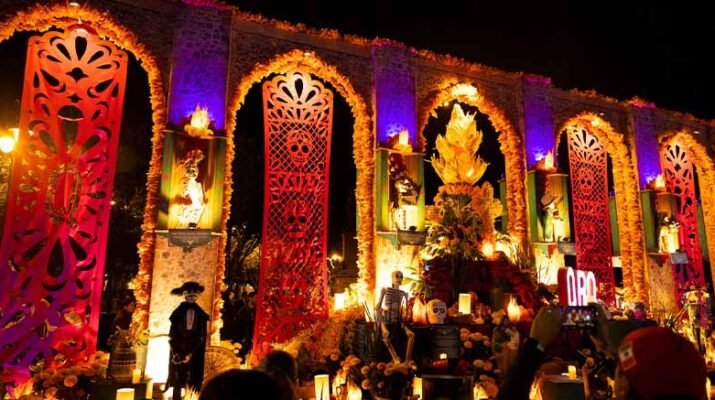 Inauguran Altar Monumental Guardianes del Patrimonio en Plaza de Armas 1 Altar Monumental