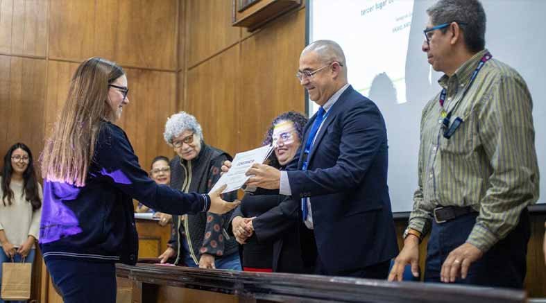 Incentiva UAQ la formación en ciencias con la Olimpiada Estatal de Biología 2 Biología