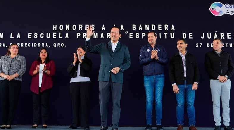 Chepe lleva apoyos a estudiantes de primaria en Corregidora 4 Chepe lleva