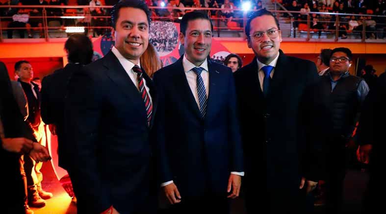 Felifer celebra el 20 aniversario de la Universidad Anáhuac Querétaro 4 Felifer celebra