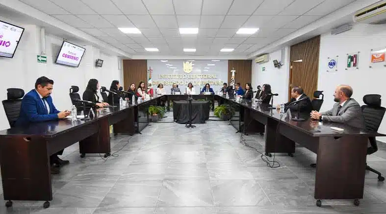 Firman autoridades Convenio de Colaboración en Materia Electoral 2 Firman autoridades
