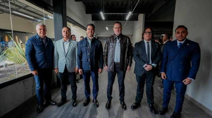 Querétaro entra