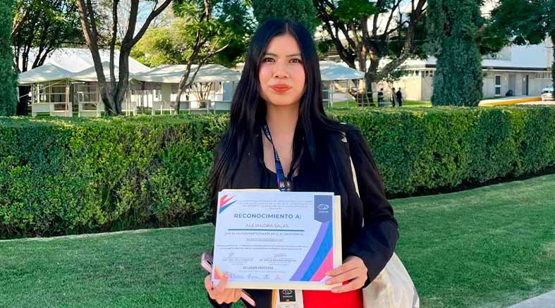 Sobresale alumna UAQ en competencia de Optometría 2 Sobresale alumna