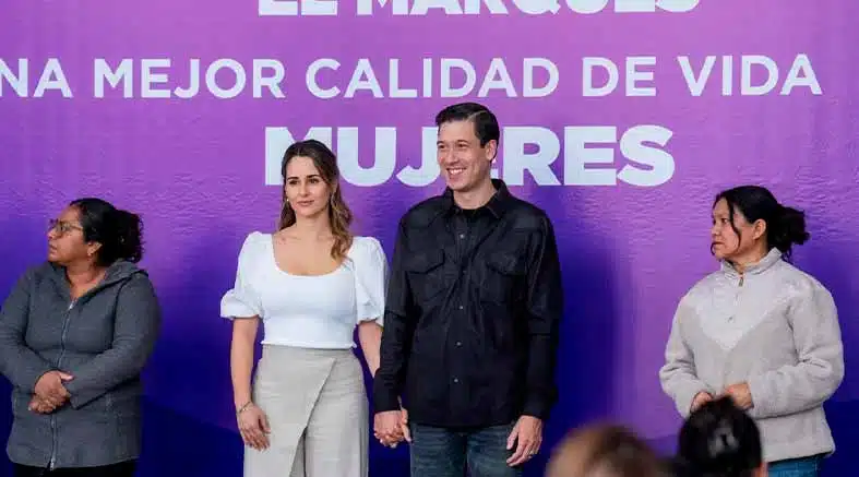 con mujeres